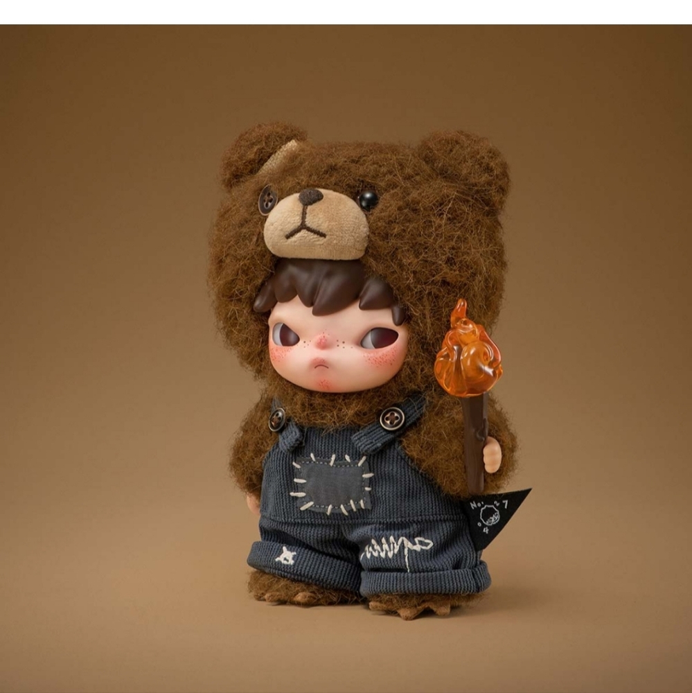 Hirono Living Wild - Fight For Joy Plush Doll - Picture 3 of 4
